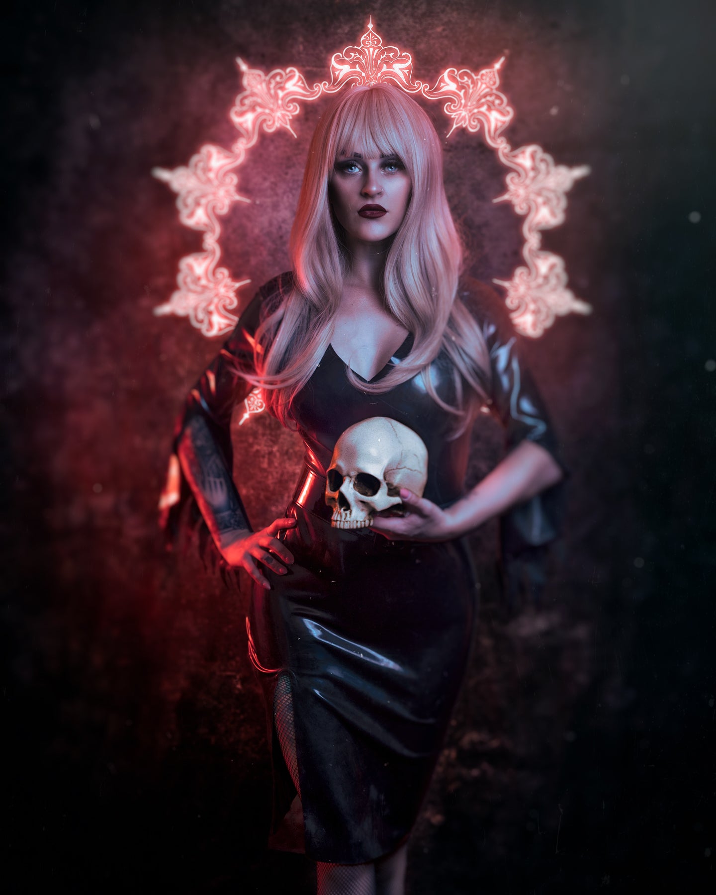 'Vampira' knee length dress in Black.